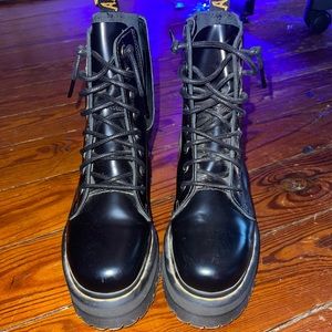 Doc Martins Womens size 7